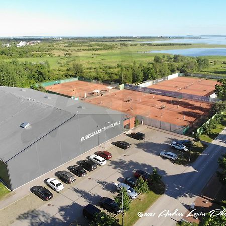 Komandandi Apartments Курессааре Екстер'єр фото