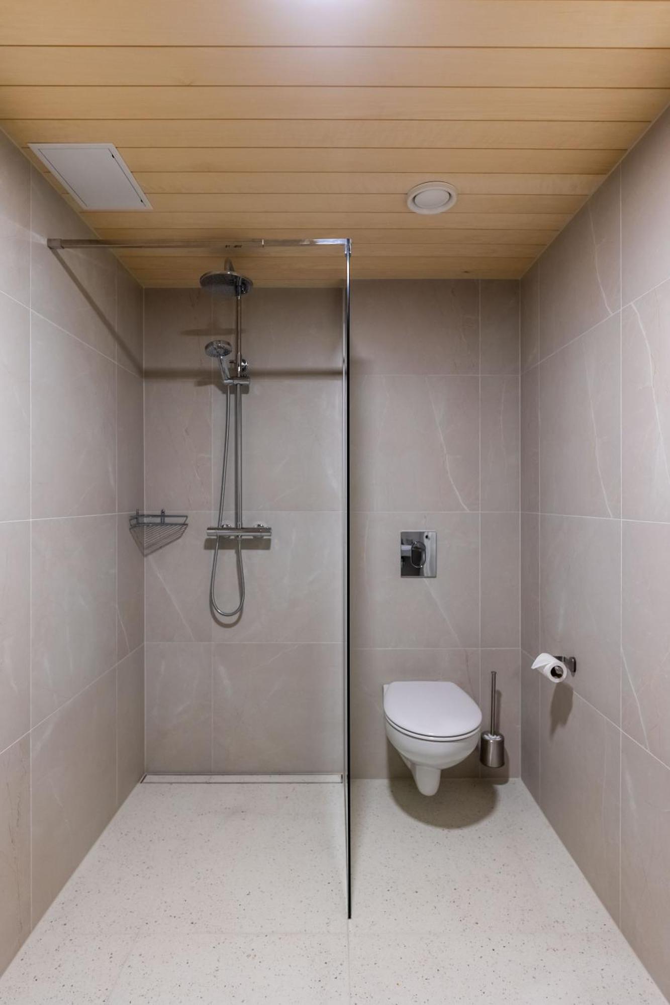 Komandandi Apartments Курессааре Екстер'єр фото
